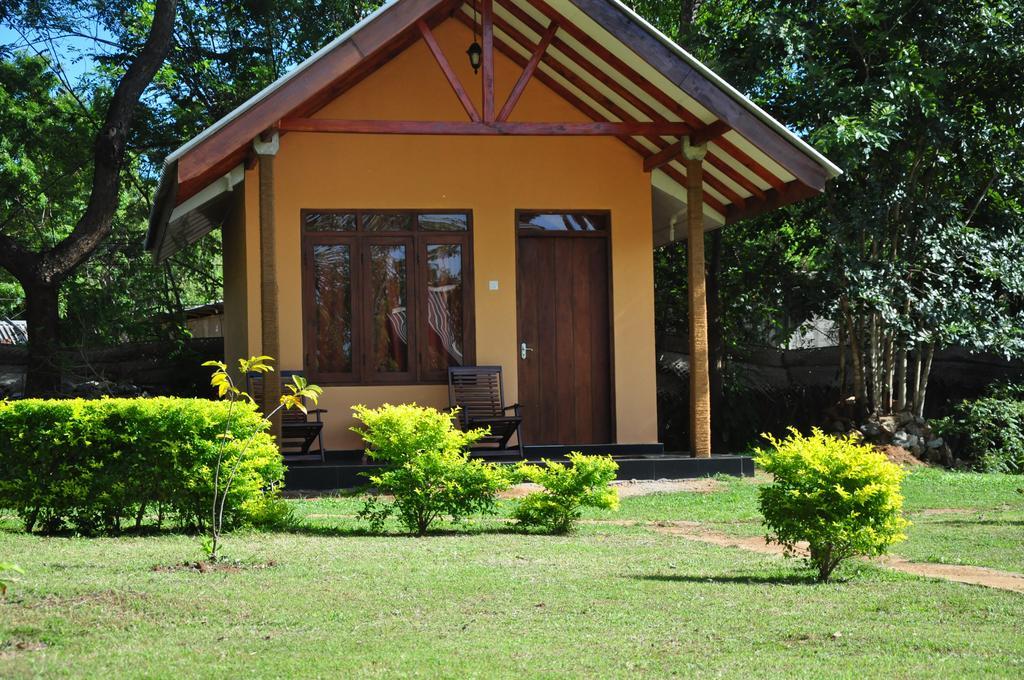 Liyon Rest