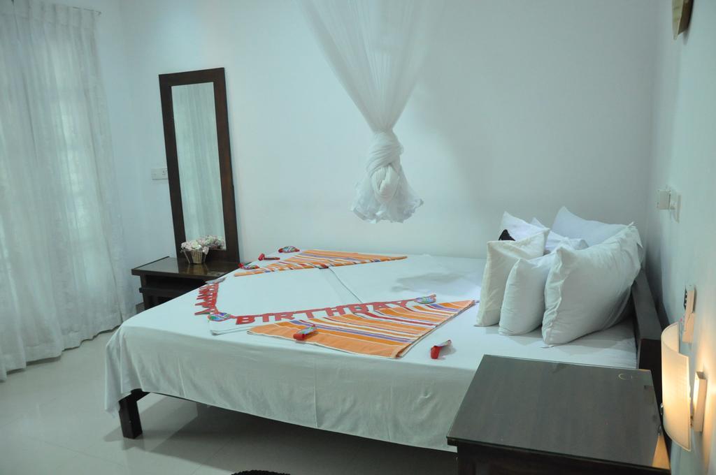 Homestay Sigiri Rock Side *