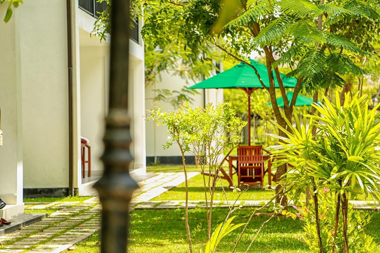 Oak Ray Elephant Hotel 4*