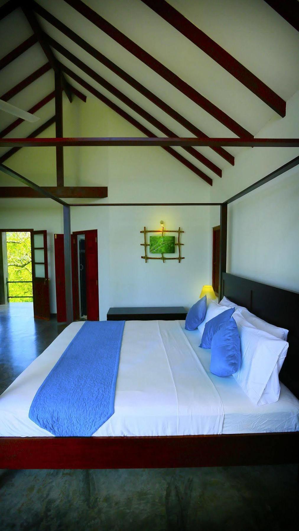 Elephant Stables Dambulla Resort 4*