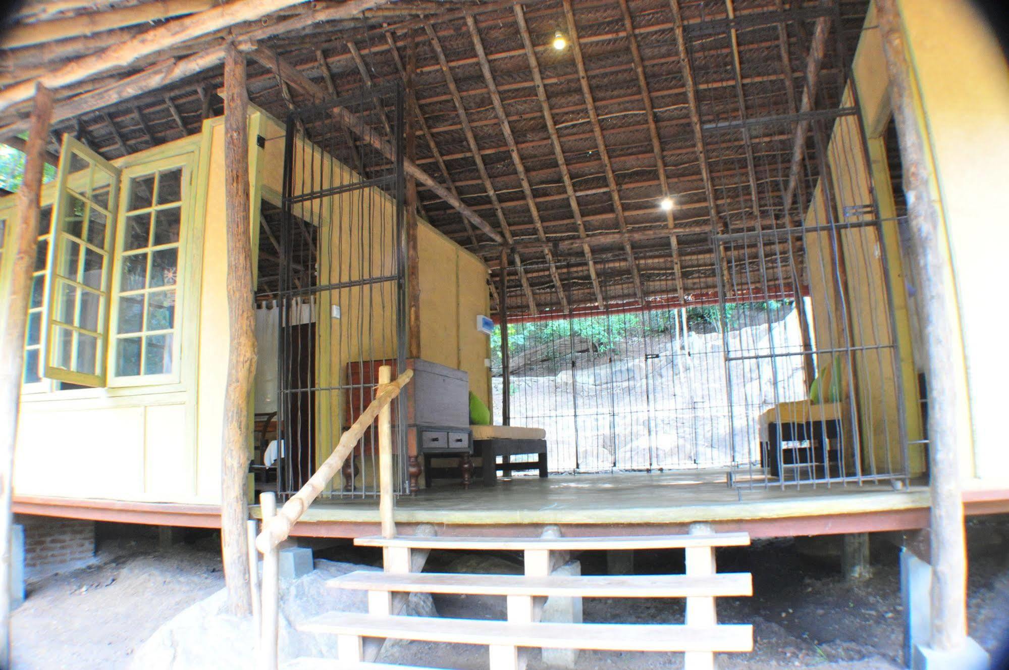 Lodge Back Of Beyond - Wild Haven