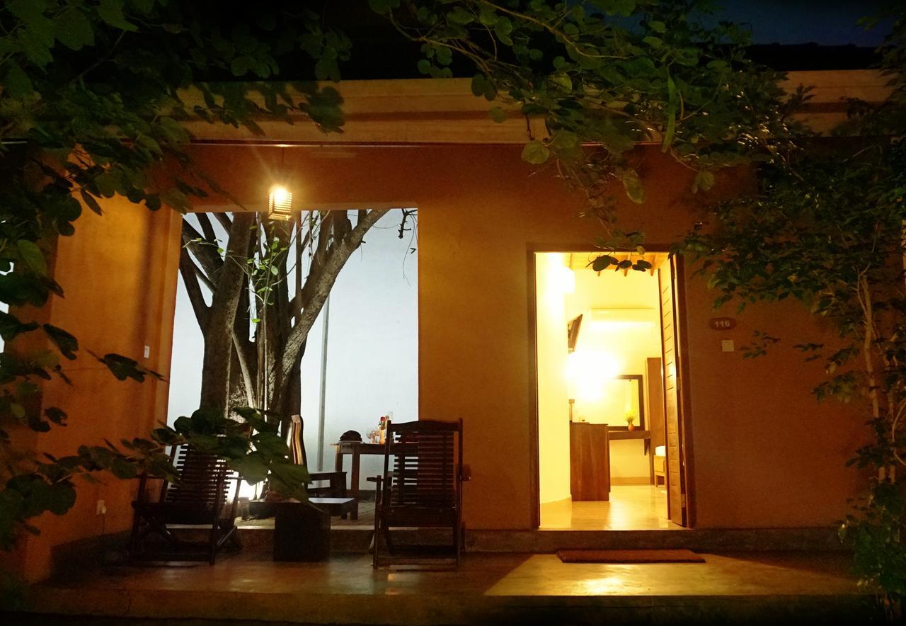 Saunter Paradise Hotel Sigiriya