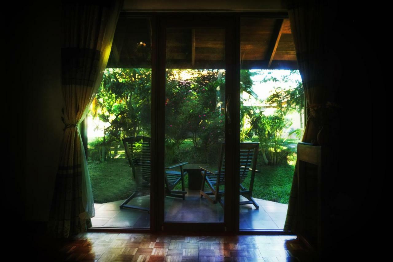 Hotel Saunter Paradise