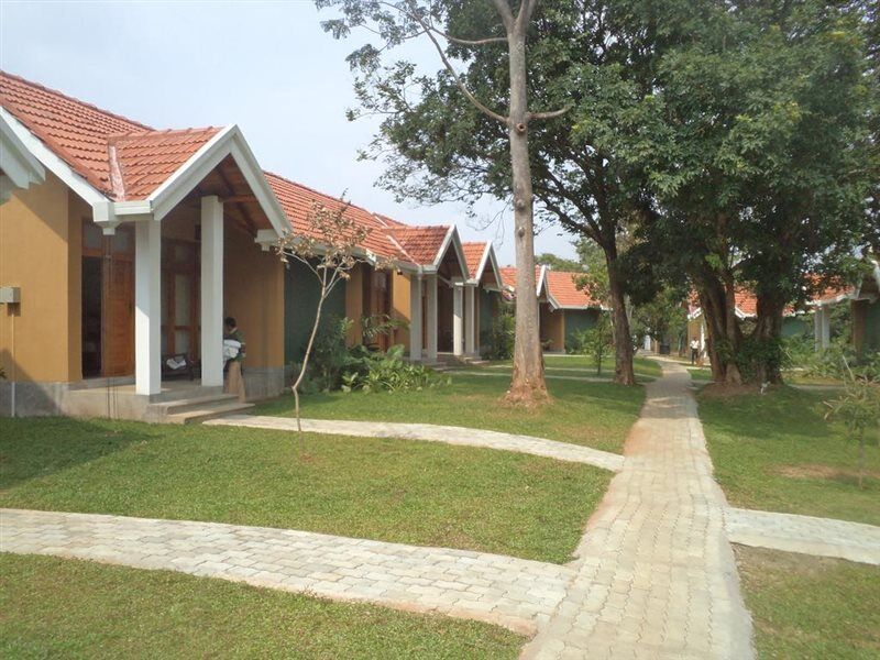 Hotel Saunter Paradise Sigiriya