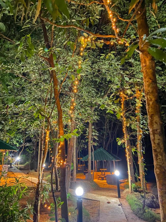 Sigiri Uyana Hotel *